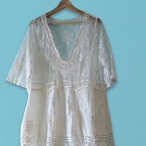 Chic White Lace Dress